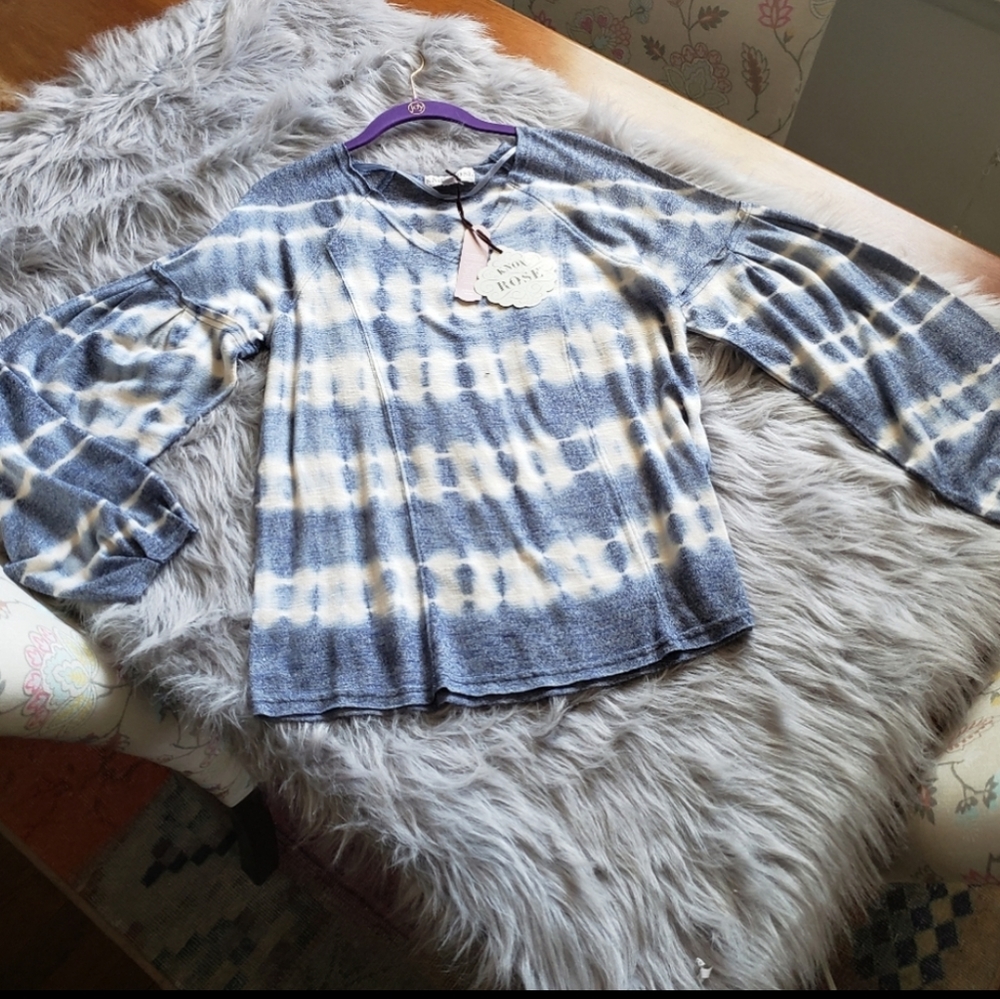 Knox Rose top